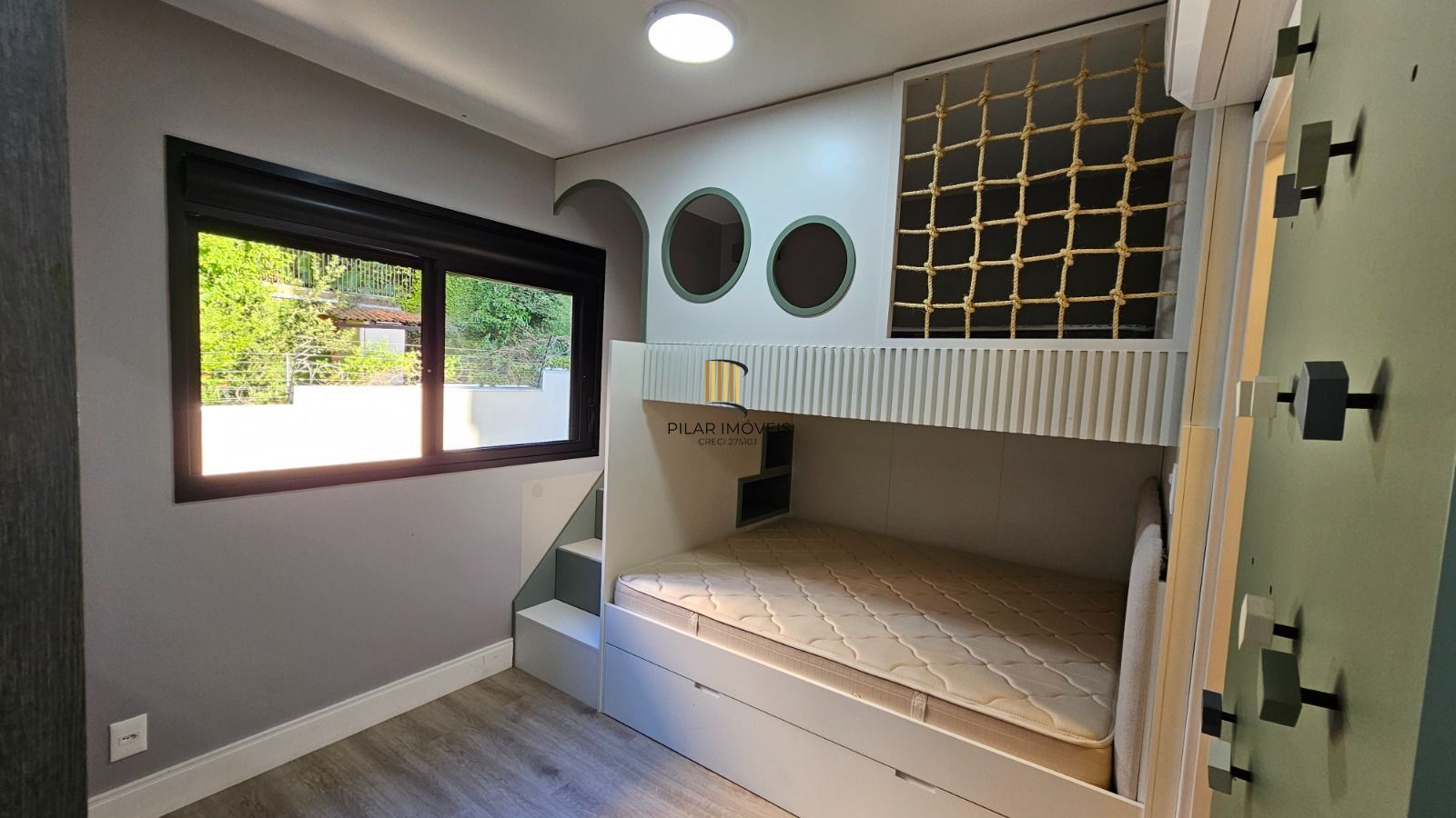 APARTAMENTO 3 DOMIRTÓRIOS - 3 SUITES - 2 VAGAS - MENINO DEUS - PORTO ALEGRE - RS