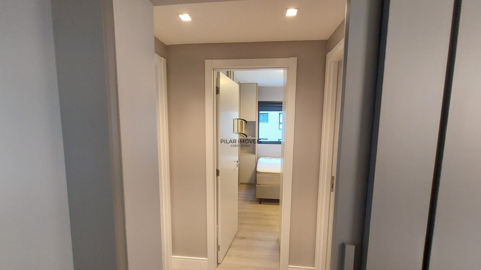 APARTAMENTO 3 DOMIRTÓRIOS - 3 SUITES - 2 VAGAS - MENINO DEUS - PORTO ALEGRE - RS