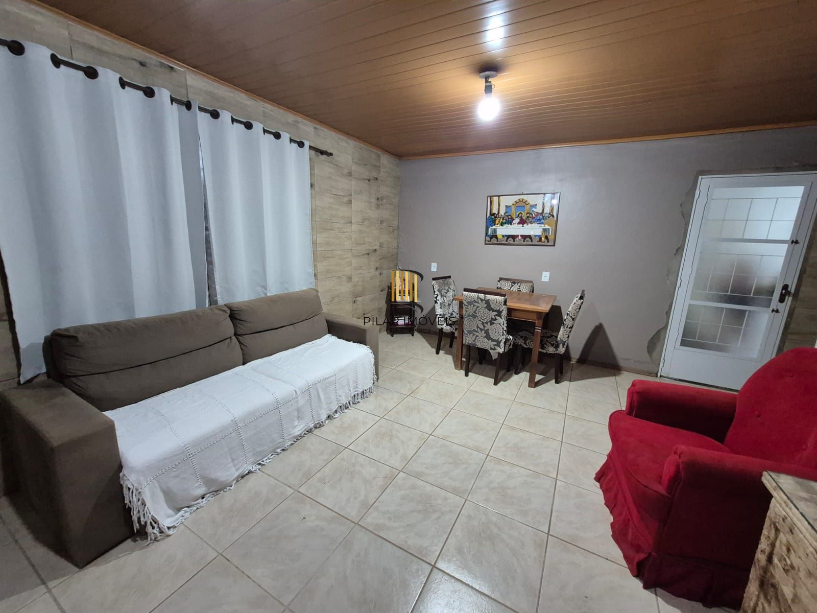 Casa 2 dormitórios no bairro Goufe II (Águas Claras)