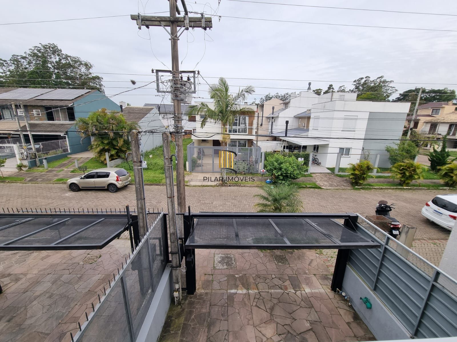 Casa 3 Dormitórios / Pátio com Churrasqueira / Jardins do Prado