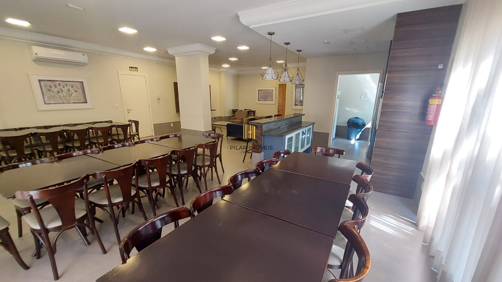 APARTAMENTO 3 DORMITÓRIOS - SUITE - CHURRASQUEIRA  - CRISTAL - PORTO ALEGRE - RS