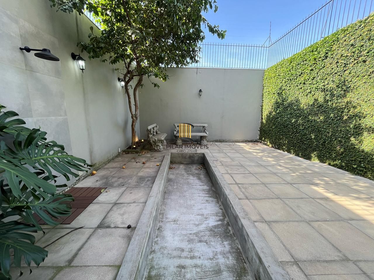 Casa totalmente reformada e mobiliada em Ipanema