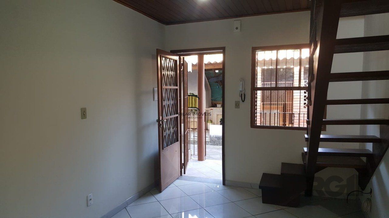  Excelente casa com um dormitório no bairro guaruja