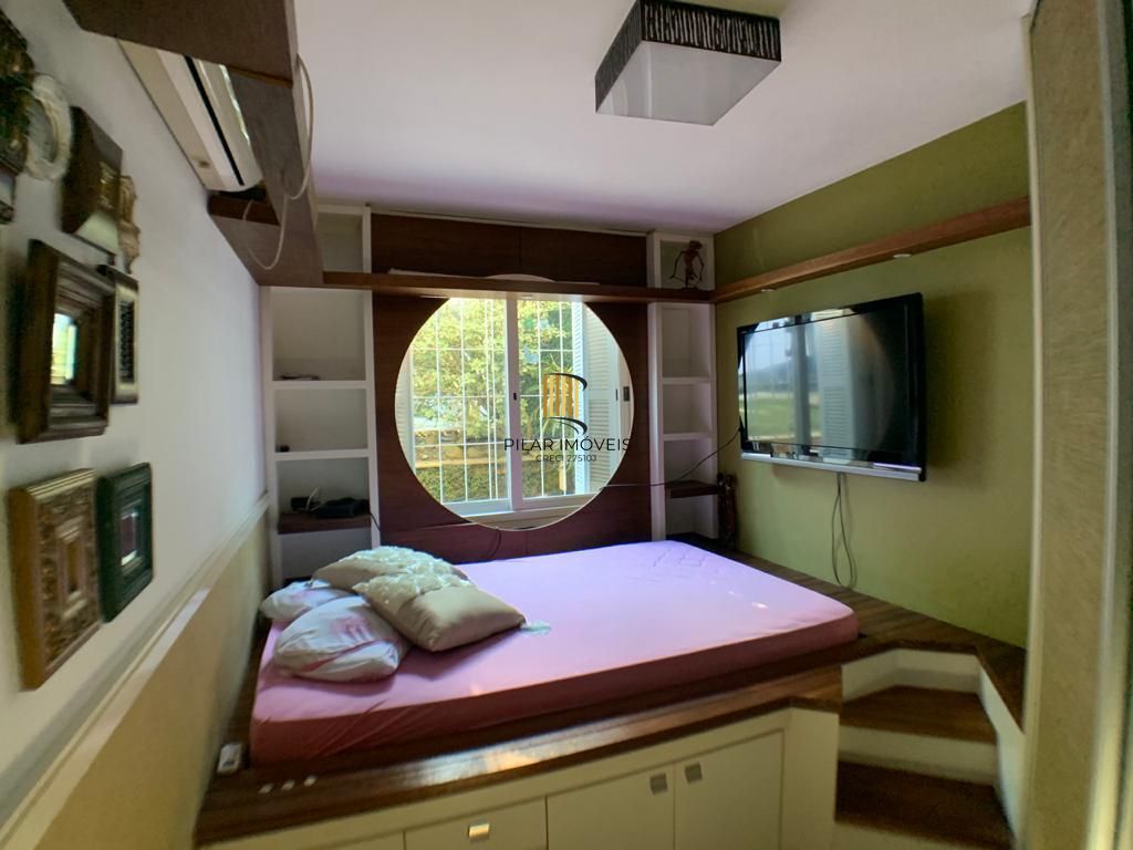 Casa para Venda - 420m², 3 dormitórios, sendo 1 suites, Ipanema