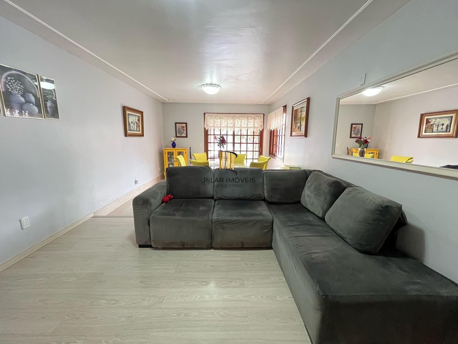 Casa com piscina a venda em Ipanema