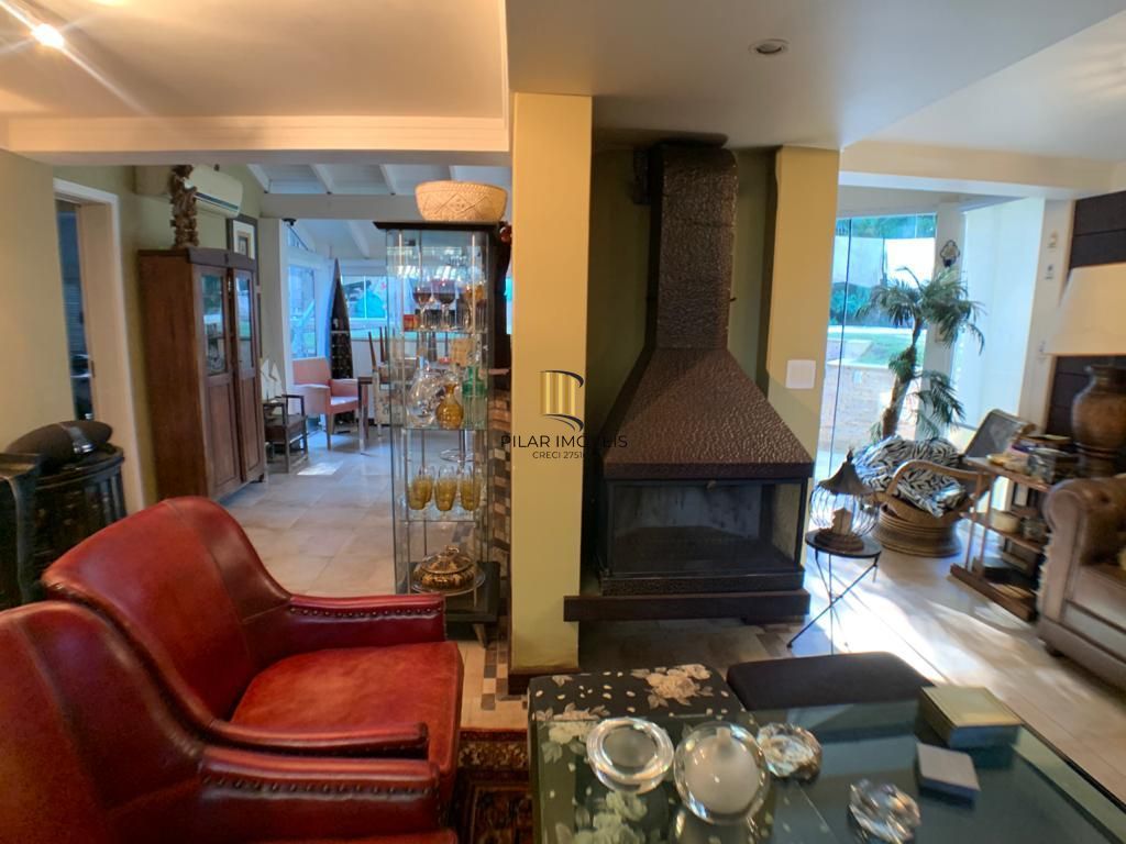 Casa para Venda - 420m², 3 dormitórios, sendo 1 suites, Ipanema