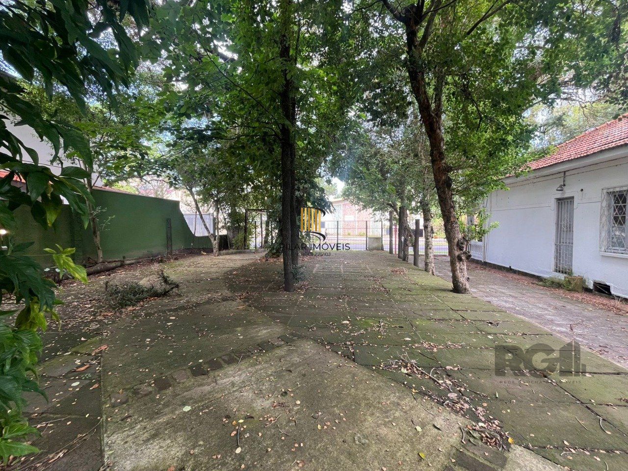 Terreno de Esquina com 776M Rua Dr Barcelos