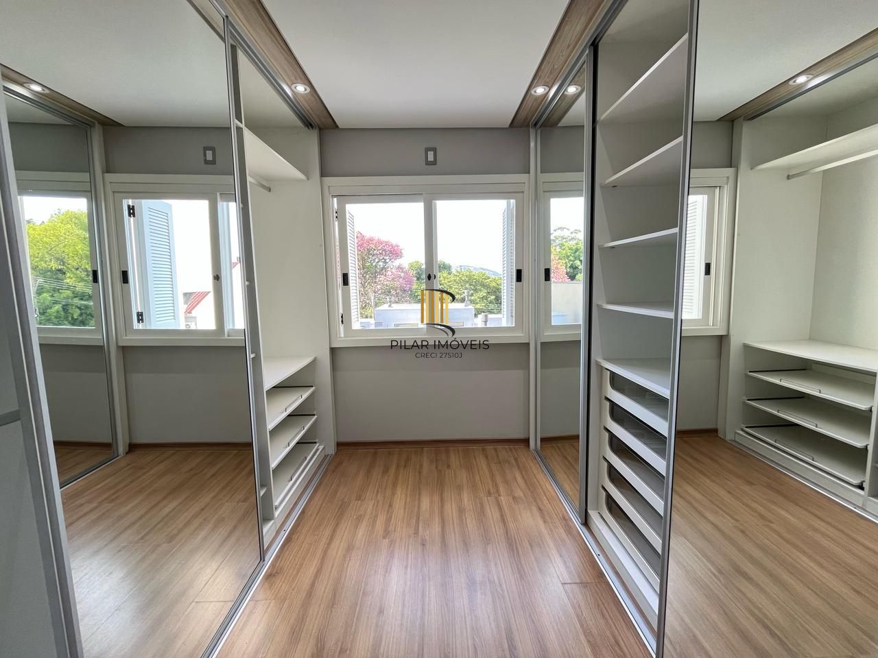 Casa totalmente reformada e mobiliada em Ipanema