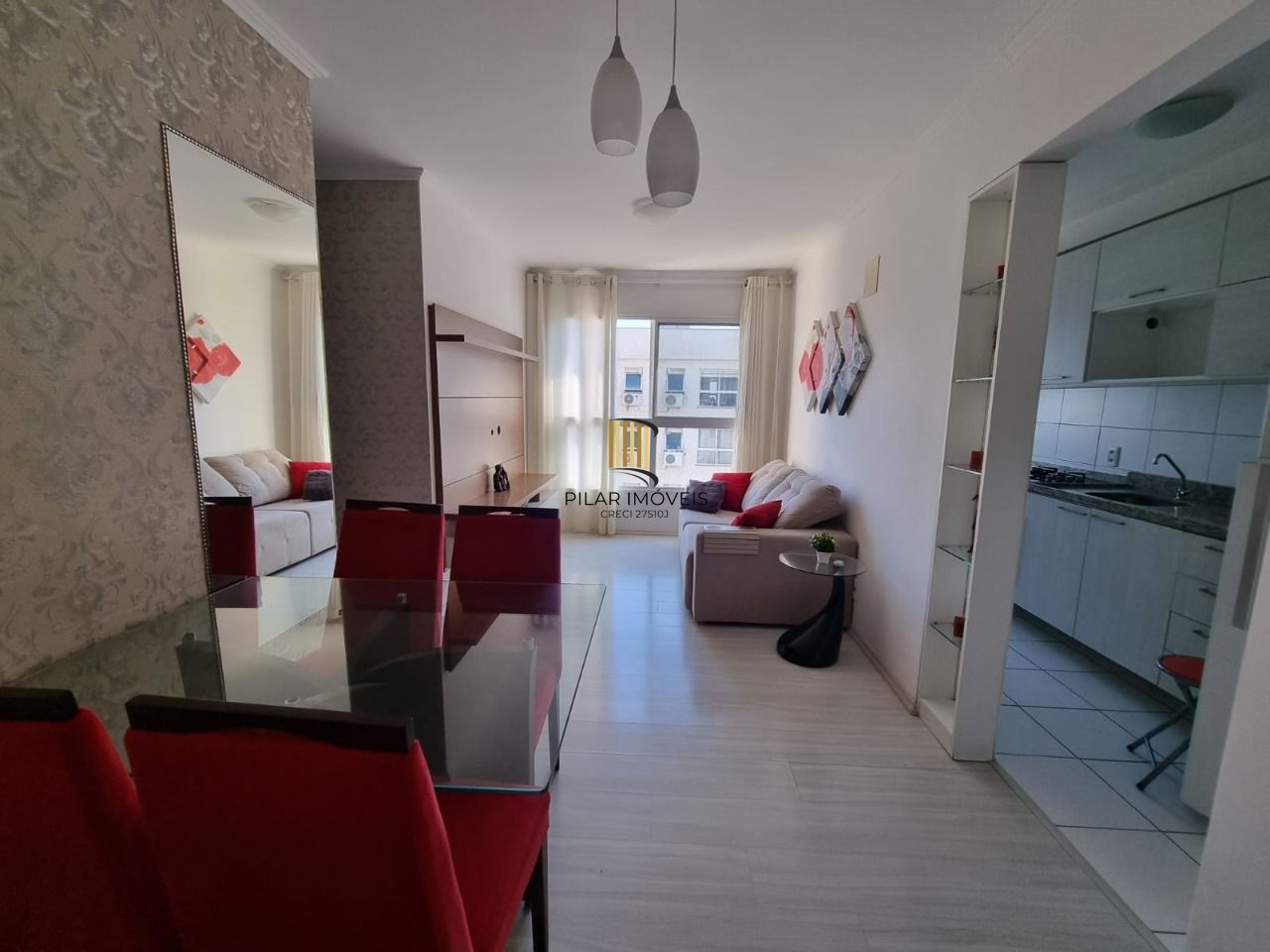 Apartamento 2 Dormitórios Mobiliado Bairro Cavalhada - Pilar Imóveis