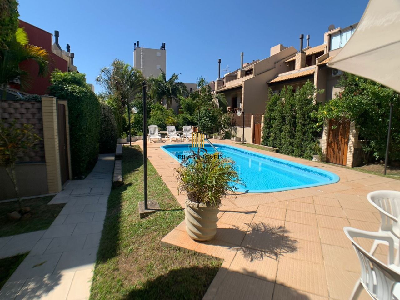 Casa Condominio para Venda - 162.98m², 3 dormitórios, sendo 3 suites, 2 vagas - Tristeza