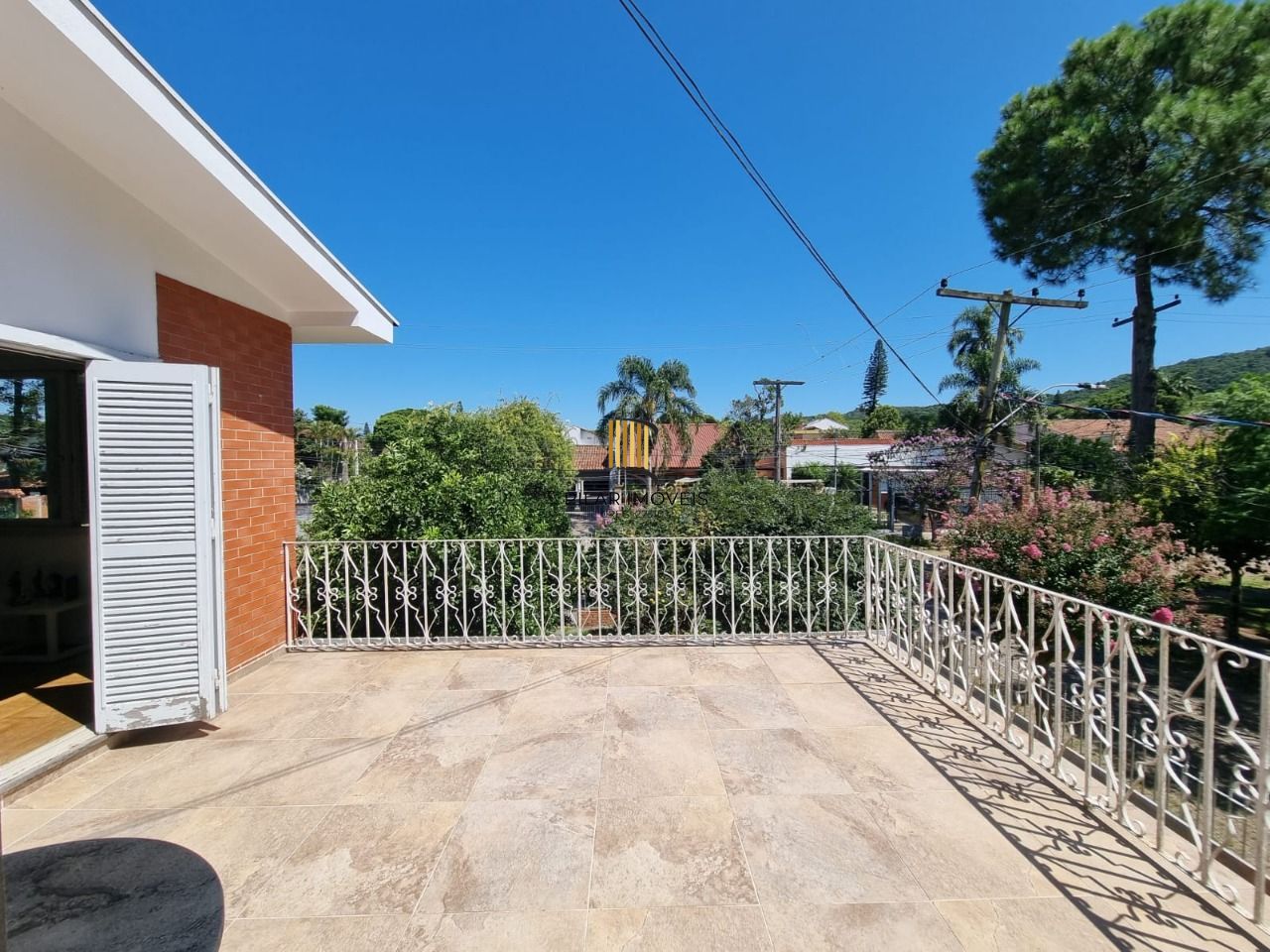 Casa de Esquina Bairro Jardim Isabel