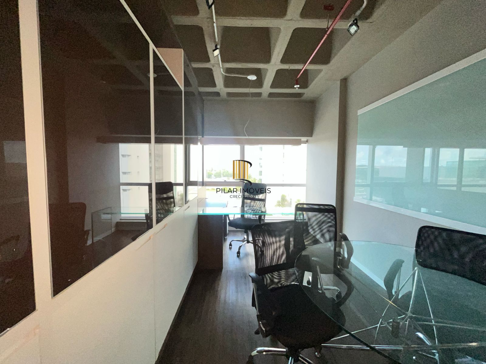 Sala mobiliada no Diamond Tower