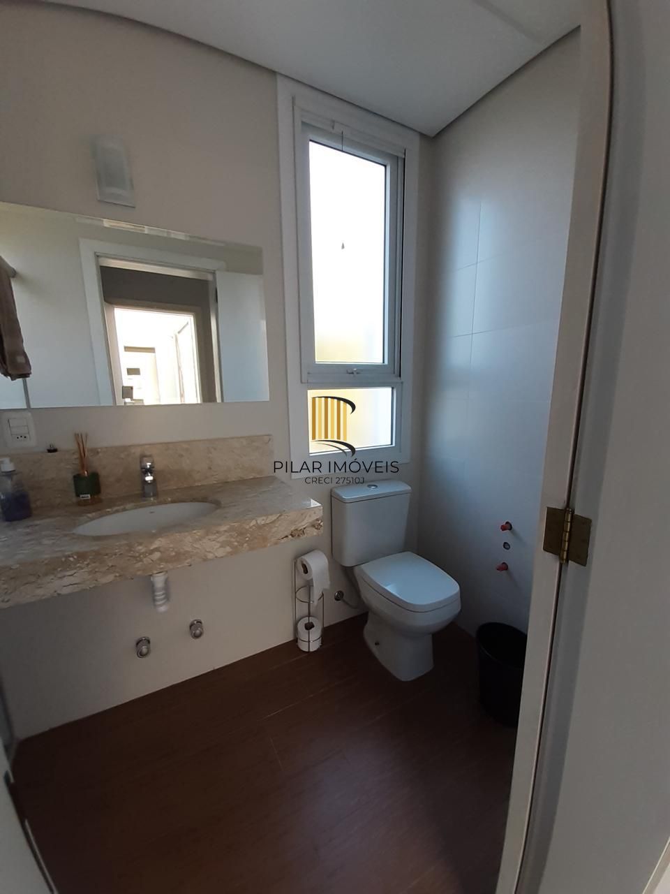 CASA COM PISCINA INDOOR NO CONDOMÍNIO VIVENDAS DA SERRA – CANELA/RS