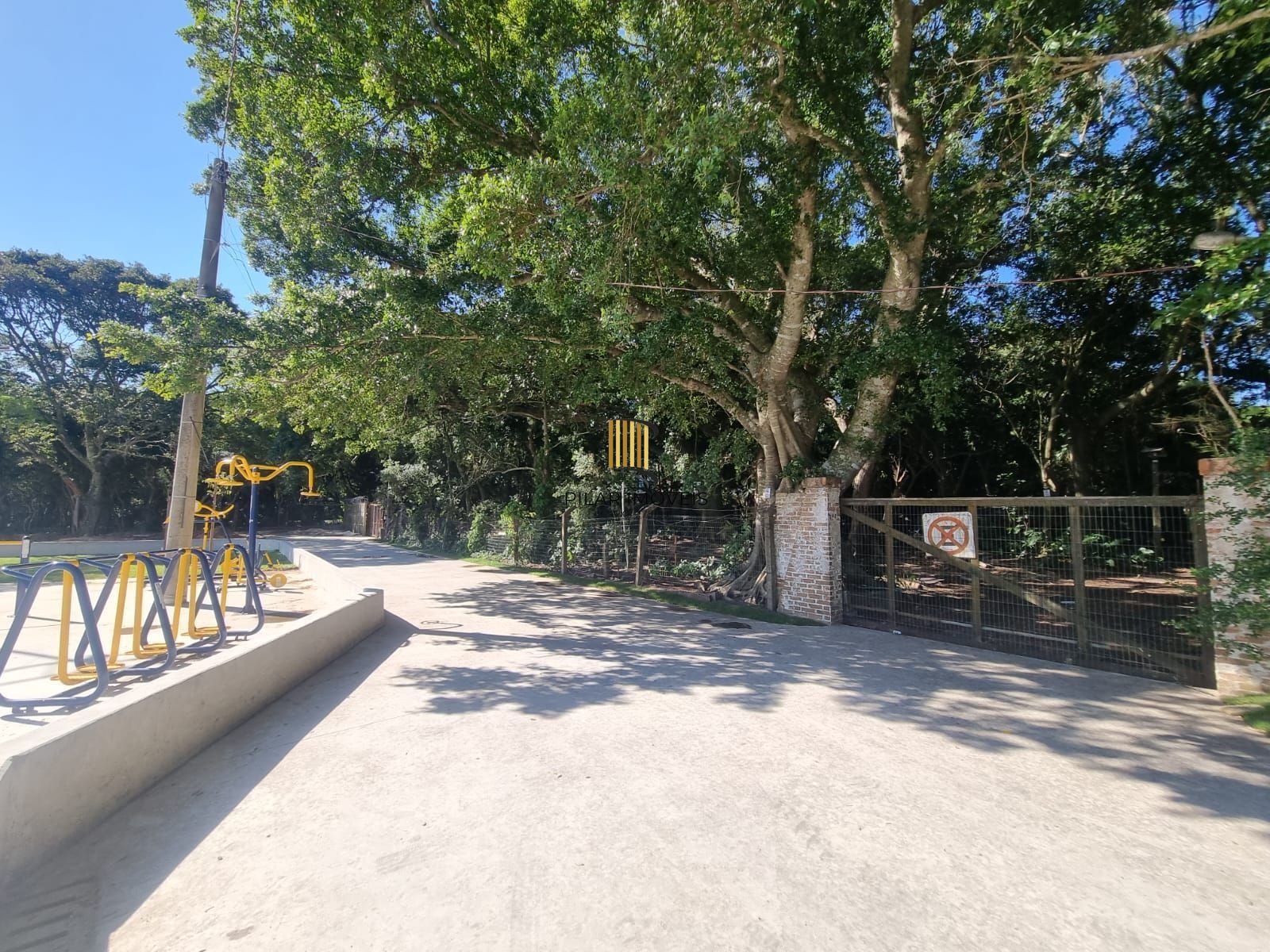Terreno na Beira de Ipanema com 972m²