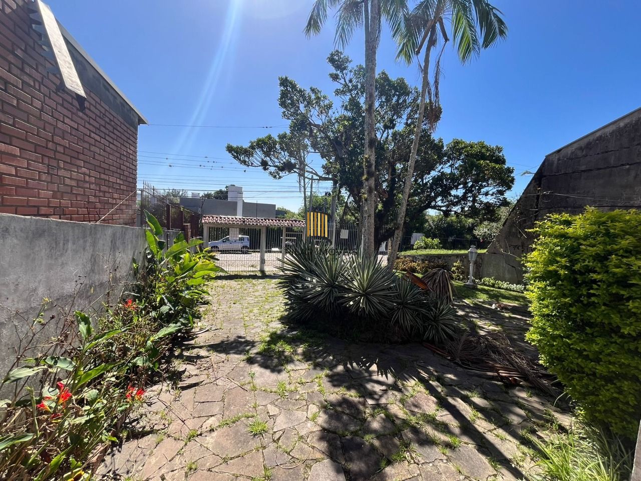 Casa 3 Dormitório(s) Bairro Guarujá