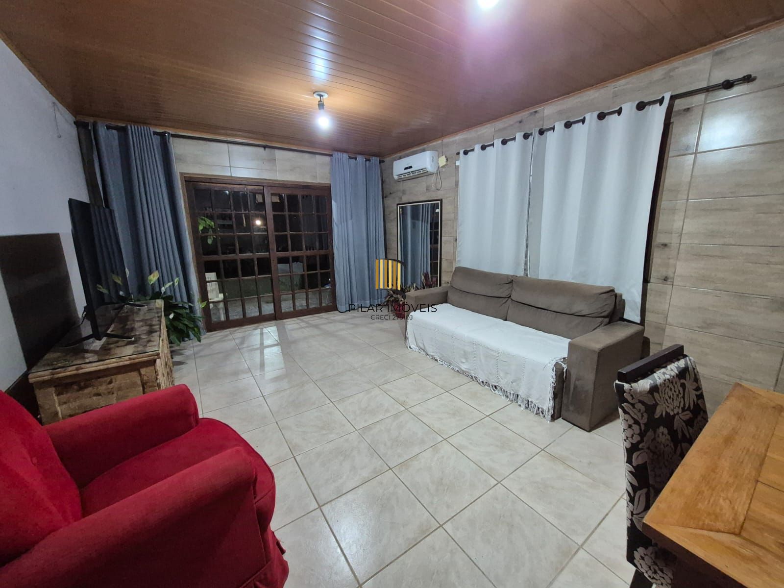 Casa 2 dormitórios no bairro Goufe II (Águas Claras)