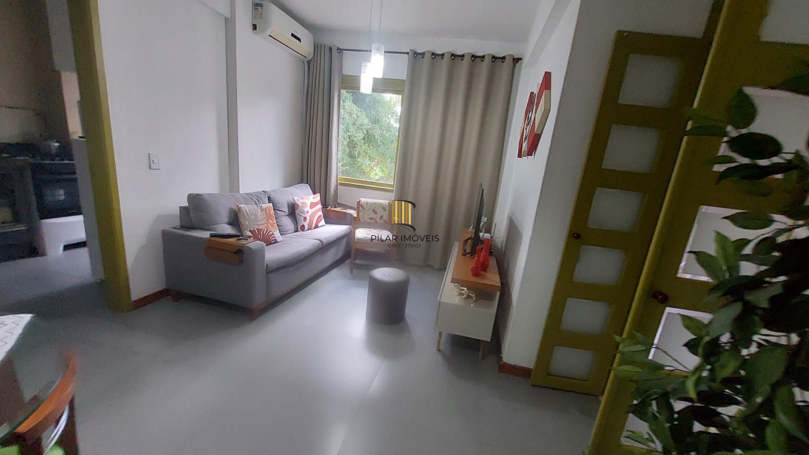 APARTAMENTO 2 DOMIRTÓRIOS - 1 VAGA - ELEVADOR - INFRAESTRUTURA - CAVALHADA