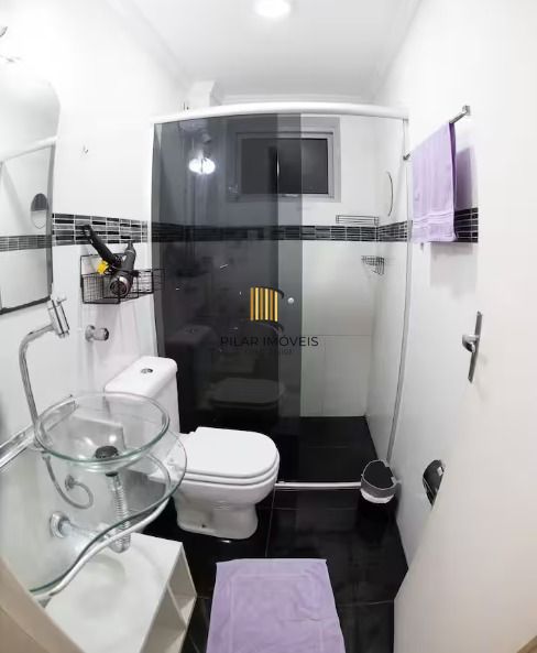 APARTAMENTO 2 DORMITÓRIOS, VAGA E SACADA