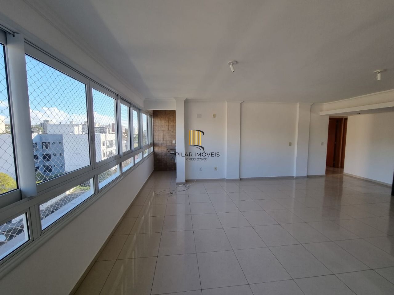 Apartamento para Venda - 109m², 3 dormitórios, sendo 1 suites, 2 vagas - Tristeza