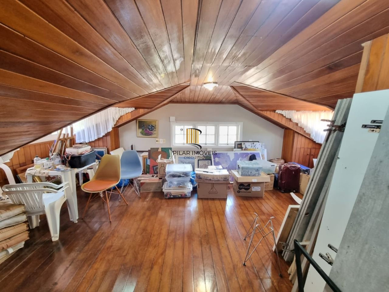 Casa para Venda - 189.4m², 4 dormitórios, sendo 1 suites, 2 vagas - Jardim Isabel