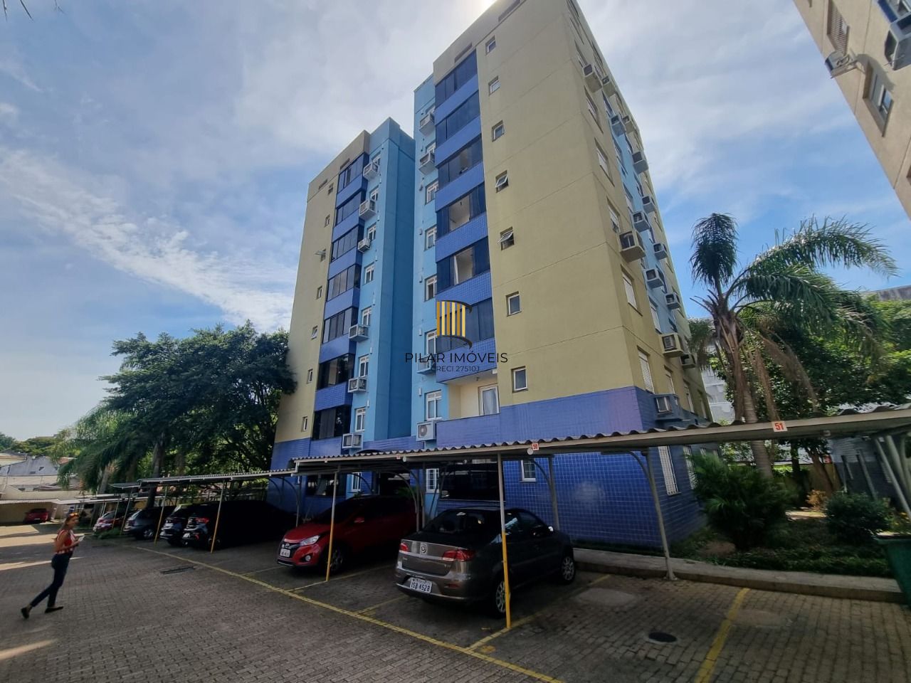 Apt 2 Dormitórios Sacada Bairro Cavalhada