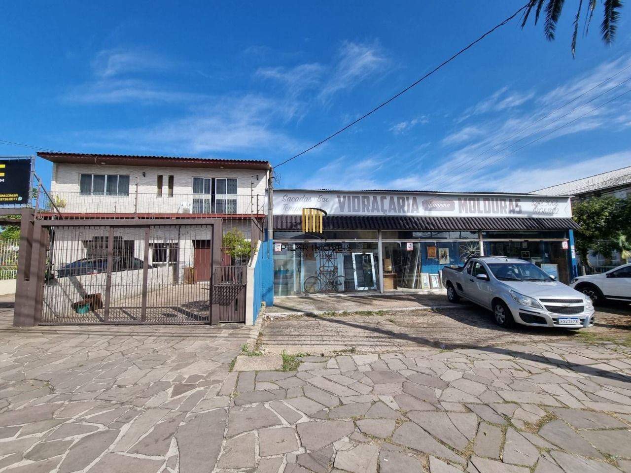 Terreno Comercial de Esquina com 916m² na Avenida Juca Batista - Pilar Imóveis