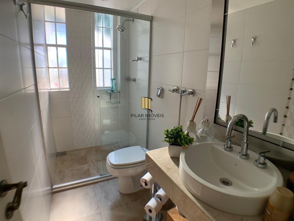 Casa para Venda - 420m², 3 dormitórios, sendo 1 suites, Ipanema