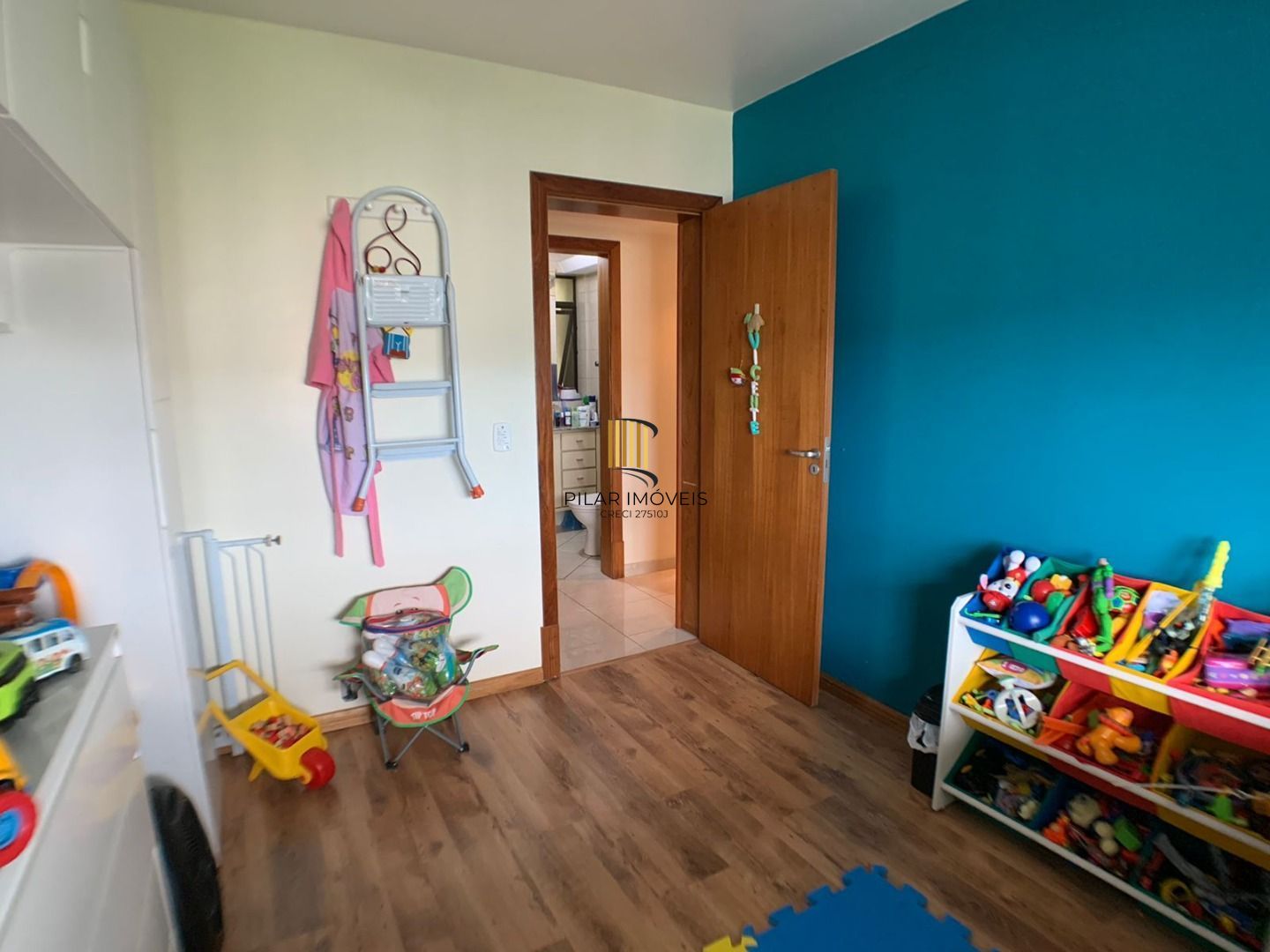 Apartamento para Venda - 100.49m², 3 dormitórios, sendo 1 suites, 2 vagas - Tristeza