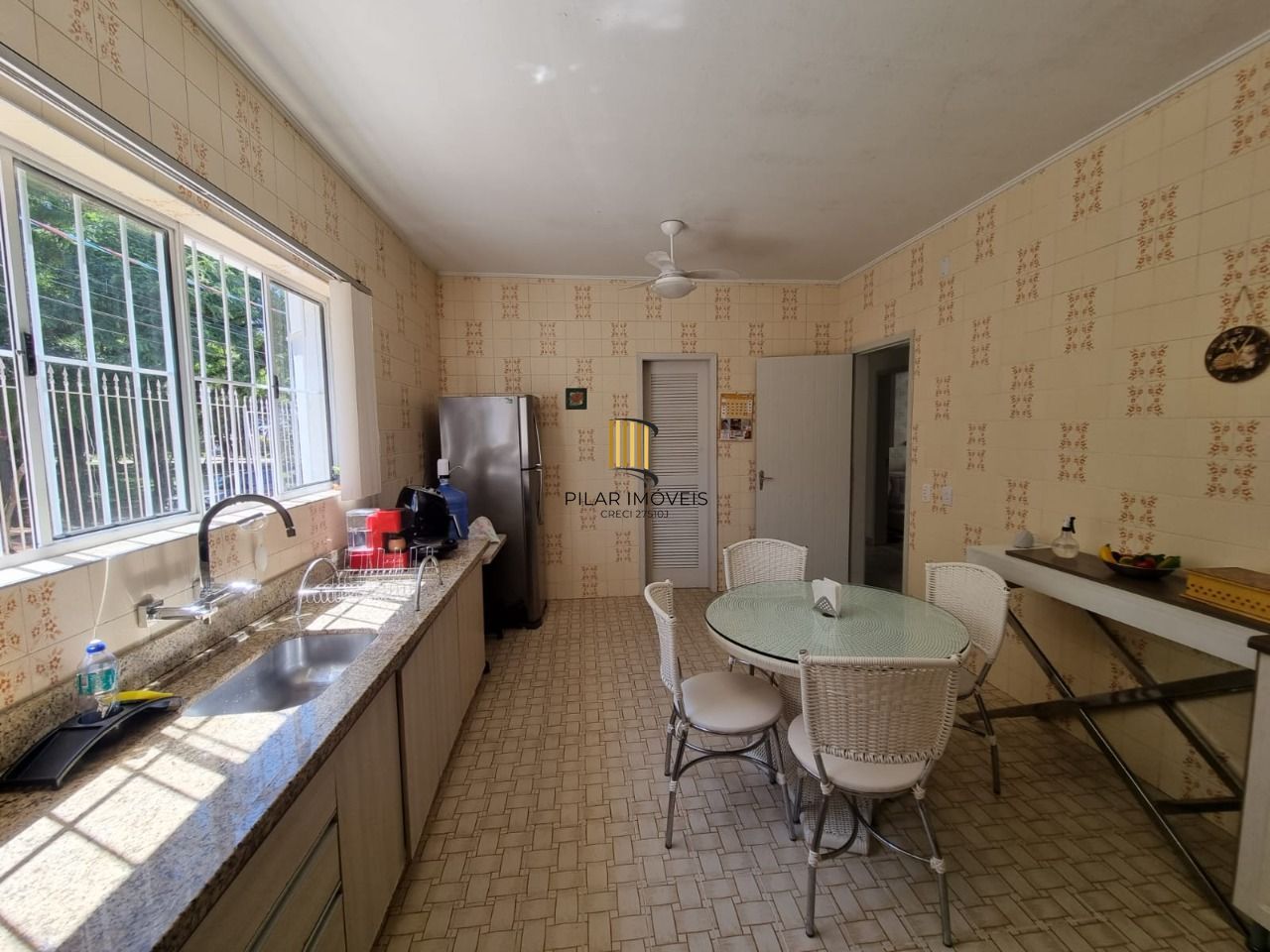 Casa de Esquina Bairro Jardim Isabel