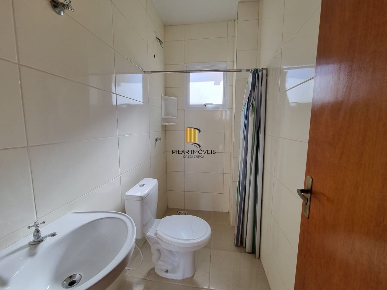 Casa para Venda - 50m², 2 dormitórios, 1 vaga - Aberta dos Morros