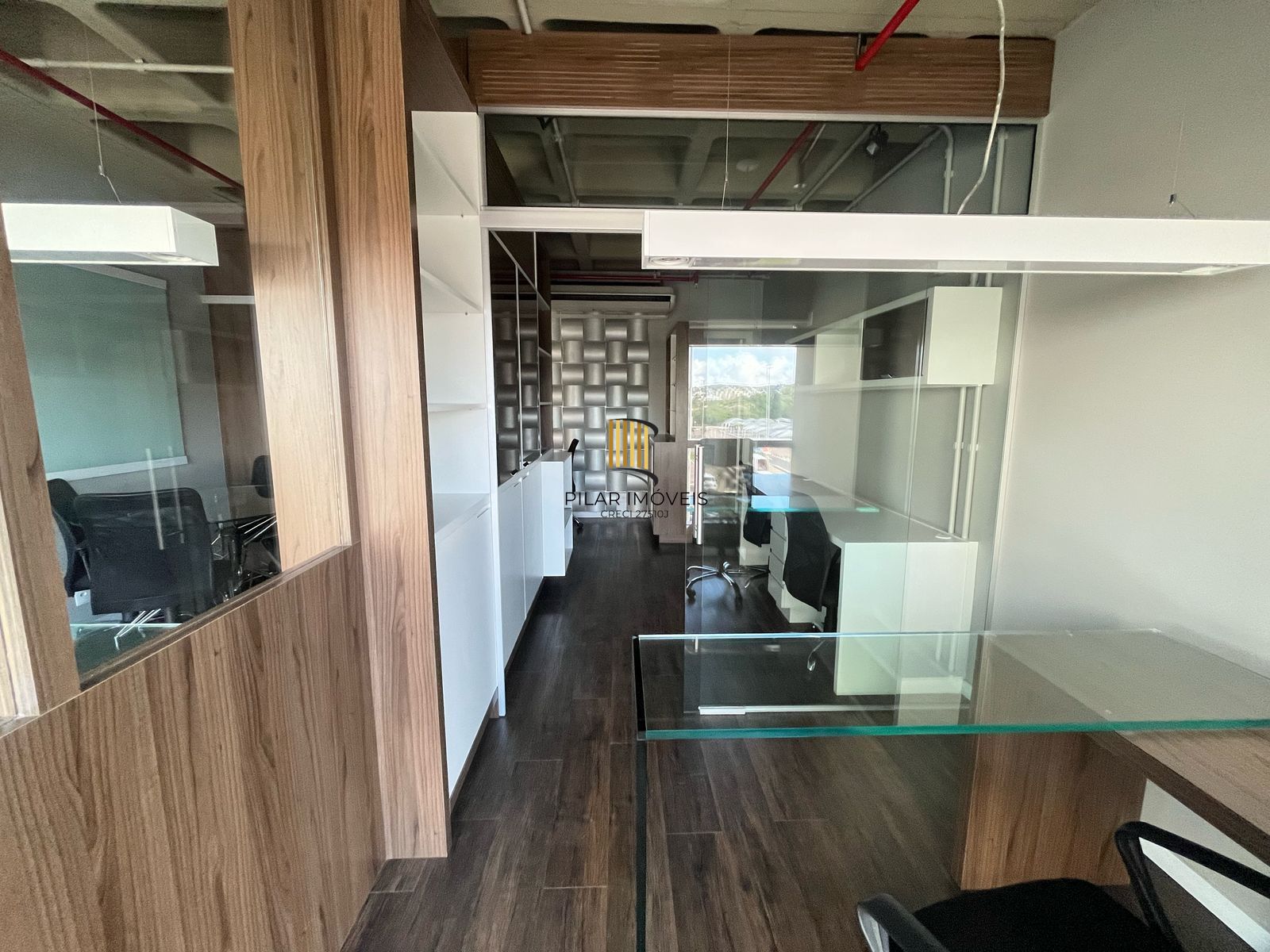 Sala mobiliada no Diamond Tower