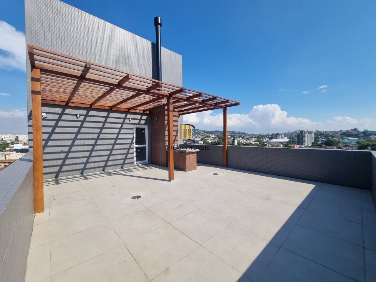 Apartamento de 02 Dormitórios 02 Vagas Bairro Tristeza