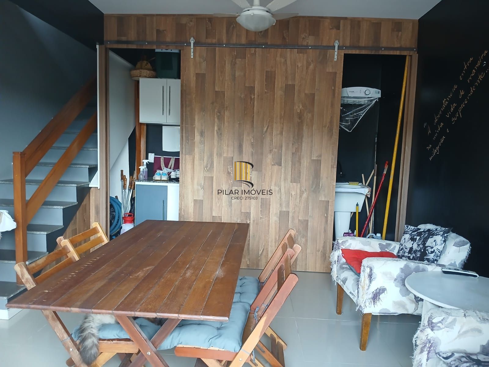 Casa a venda com piscina de 3 dormitórios em porto alegre