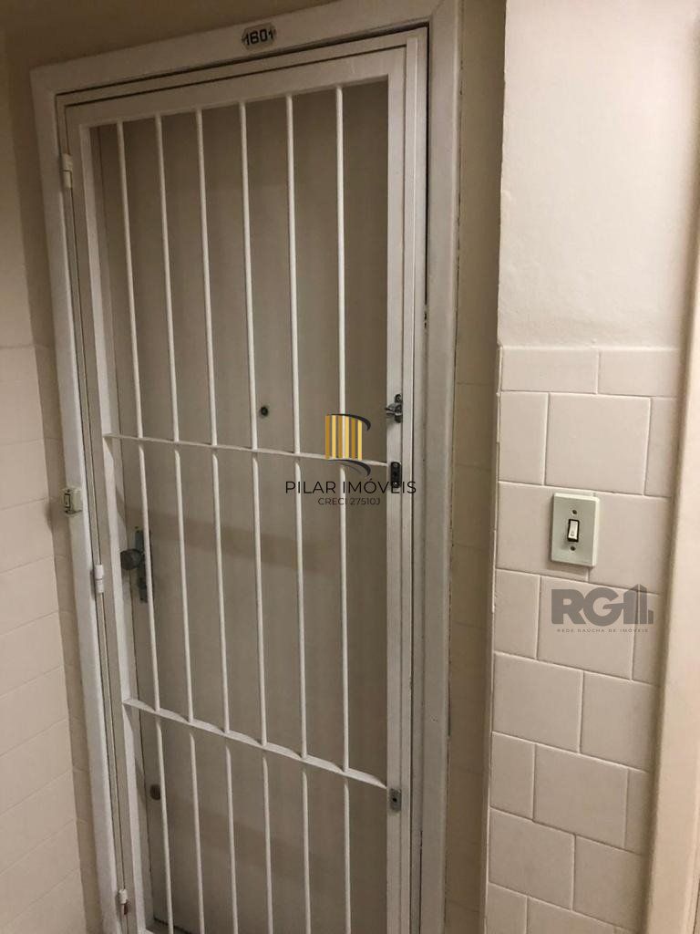 VENDE EXCELENTE CONJUNTO COMERCIAL NO CORAÇÃO DO CENTRO HISTÓRICO