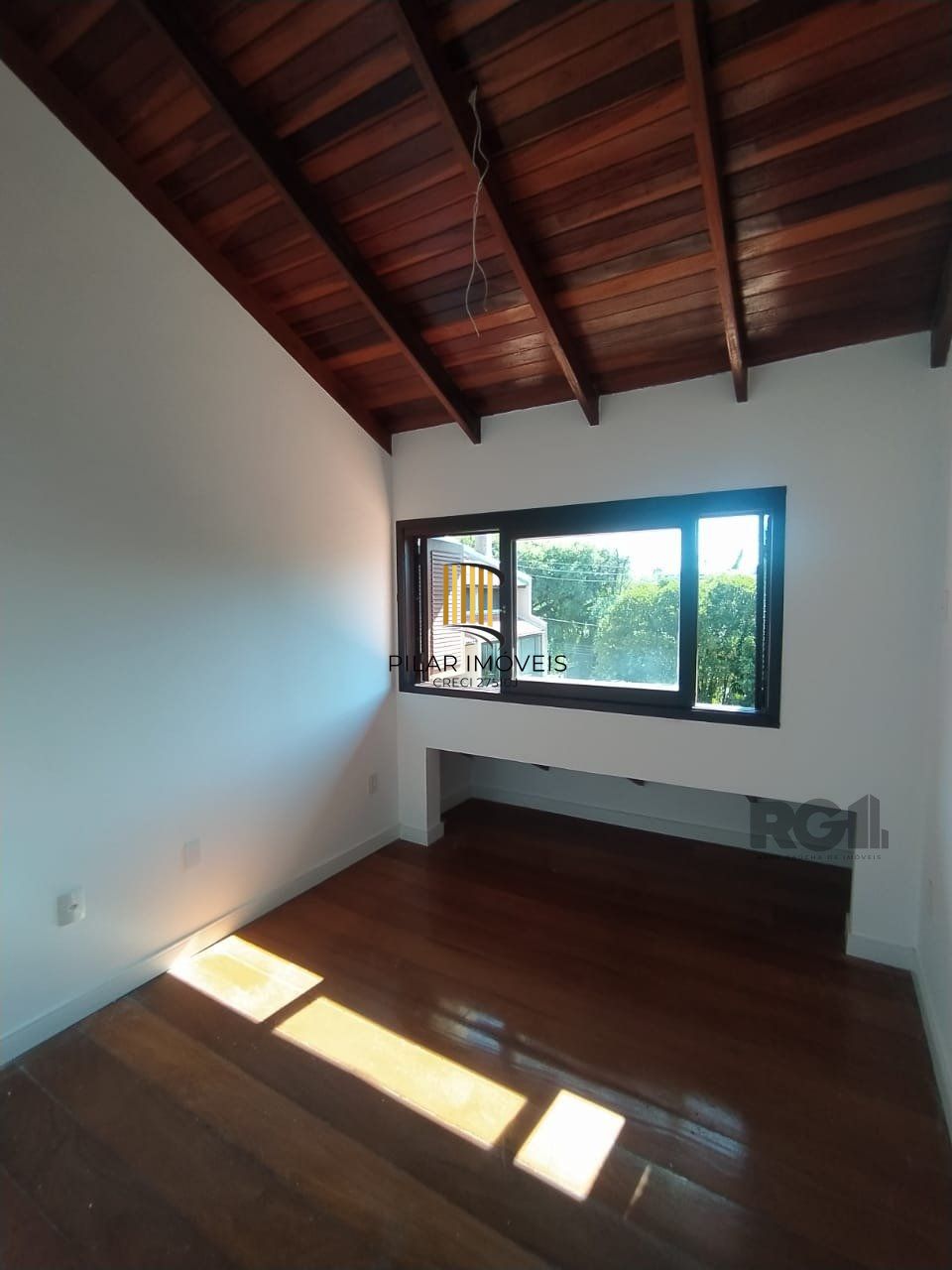 Casa de 3 quartos a venda em condomínio em Ipanema