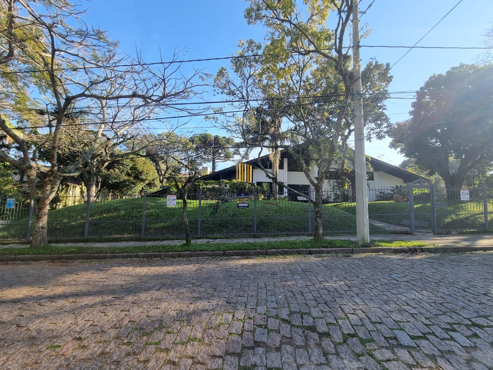 Terreno com 2.800m2 Próximo ao Guaíba Bairro Tristeza