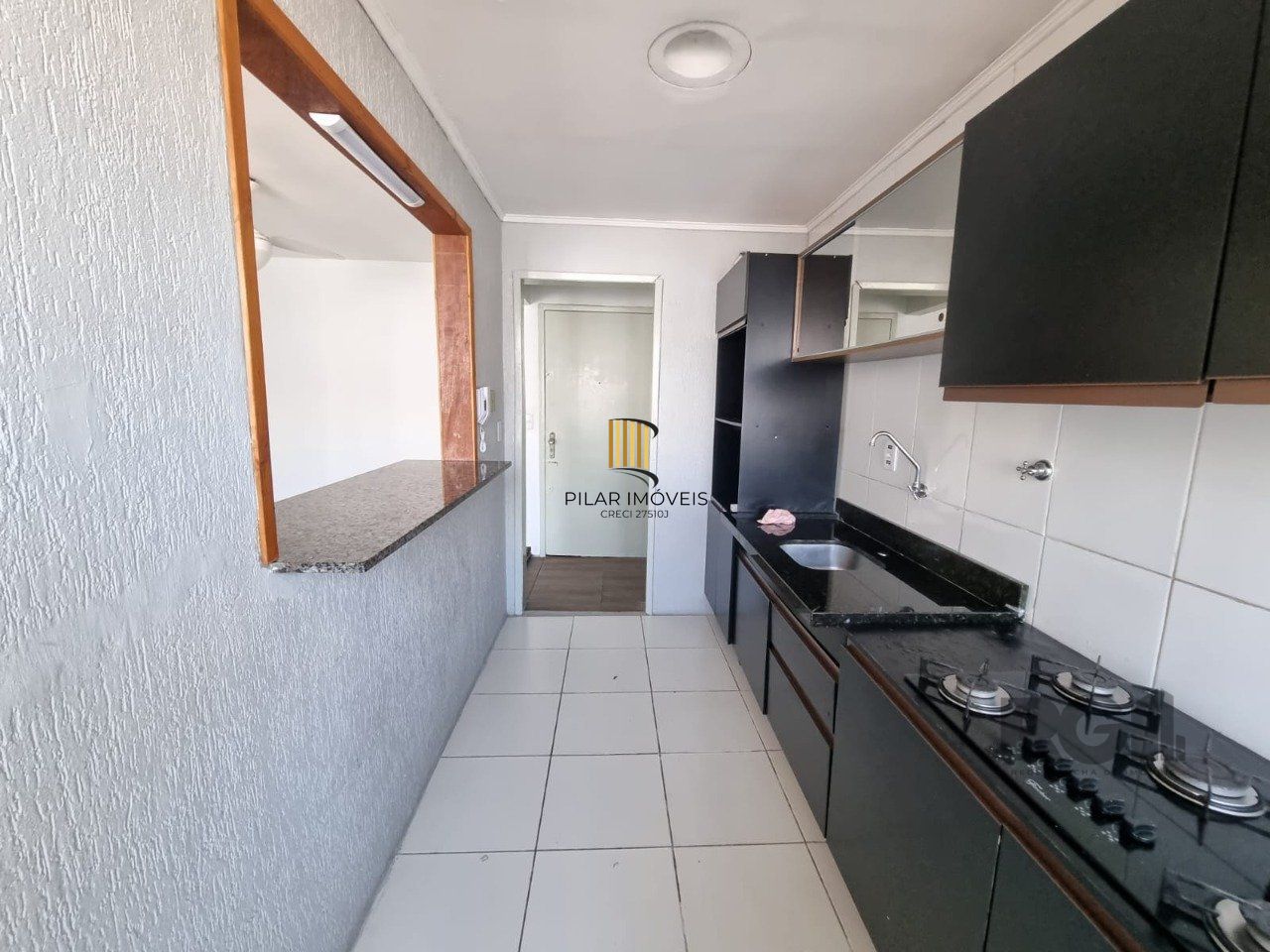 Apartamento Para Venda de 02 Dormitórios Bairro Cristal