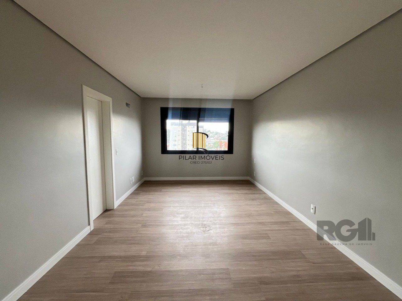 Apartamento 03 Suítes / Sacada/ 131m /  Rua José Gomes / Tristeza