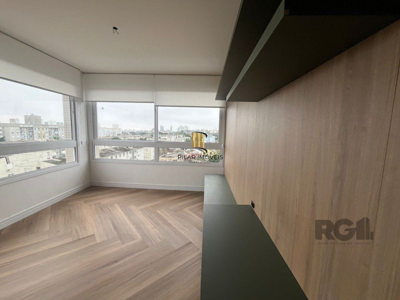 Apartamento de 02 Dormitórios 02 Vagas Bairro Tristeza