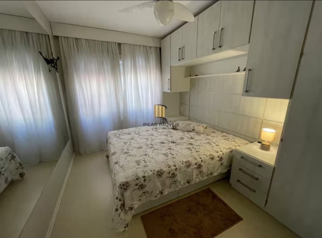 Apartamento Térreo Mobiliado Bairro Guarujá - 2 Dormitórios