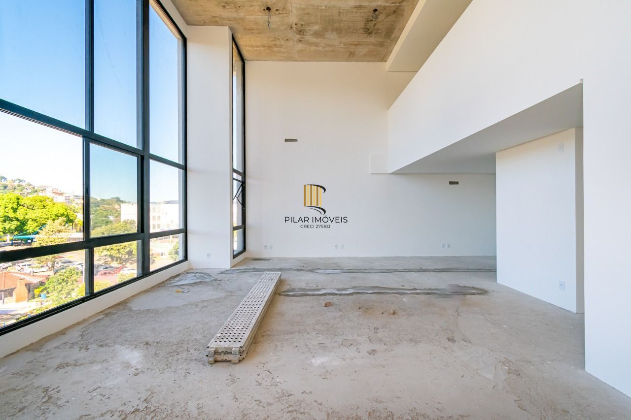 Apartamento Duplex com 135m²e 03 Dormitórios Bairro Tristeza