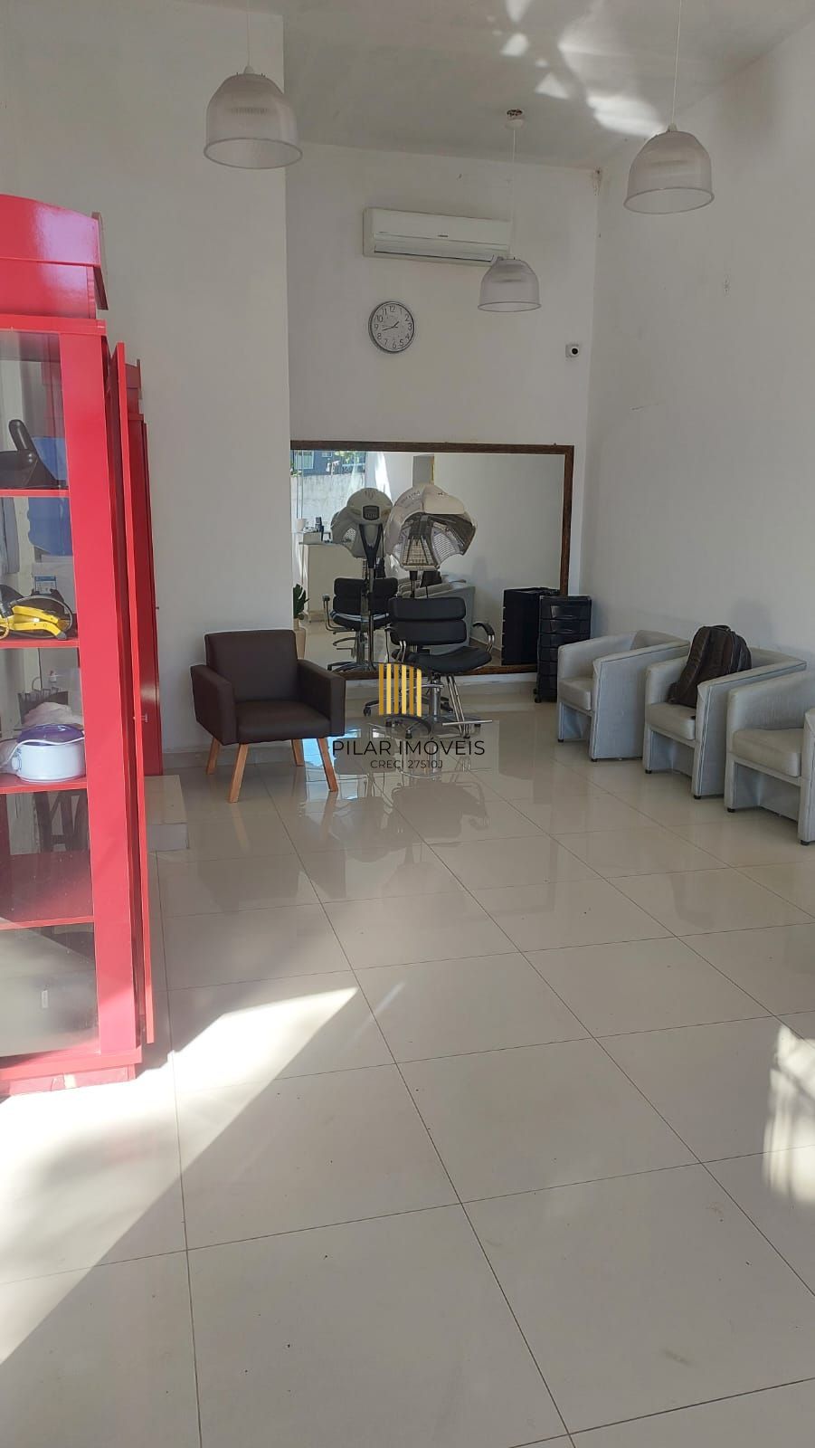 PRÉDIO COMERCIAL COM 5 SALAS E PROJETO APROVADO APARTAMENTO 100M2