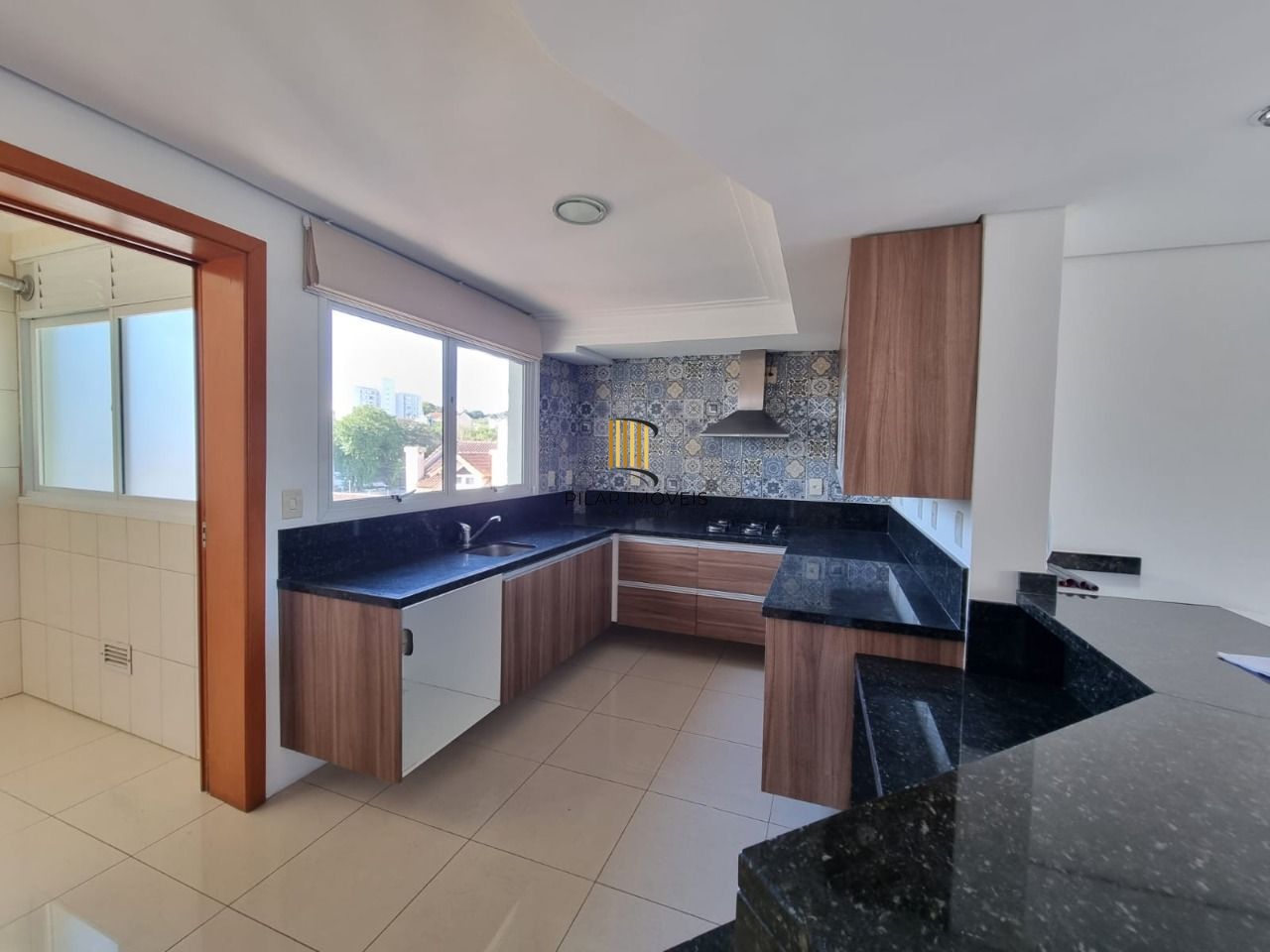 Apartamento para Venda - 109m², 3 dormitórios, sendo 1 suites, 2 vagas - Tristeza