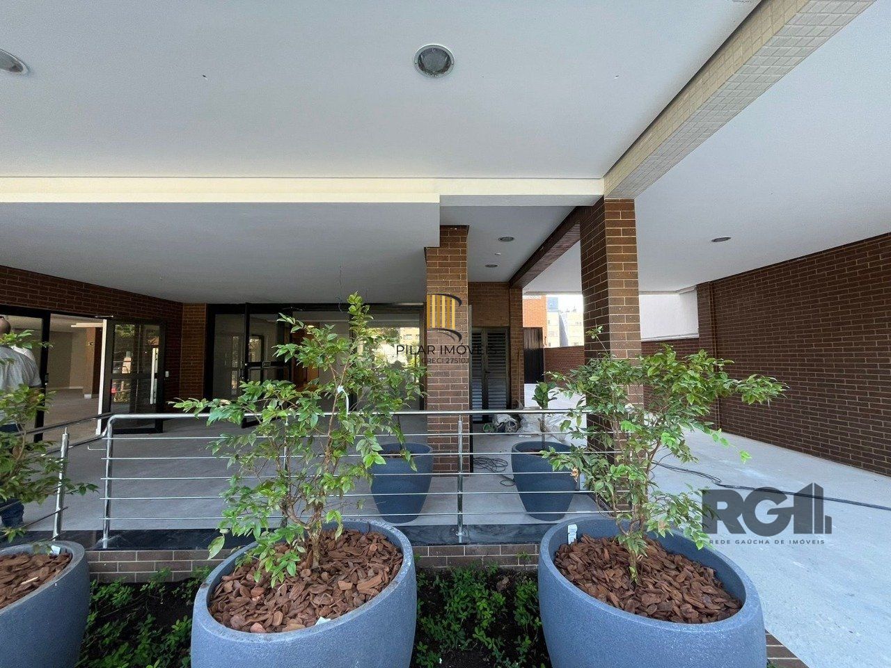Apartamento 03 Suítes / Sacada/ 131m /  Rua José Gomes / Tristeza