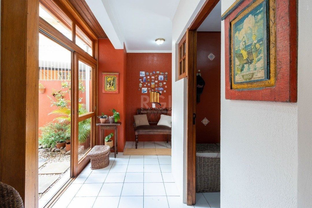 Casa a venda em condominio no bairro Jardim Isabel