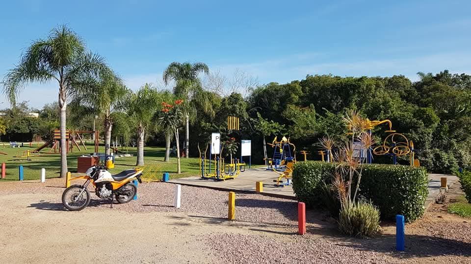 Casa 2 dormitórios no bairro Goufe II (Águas Claras)