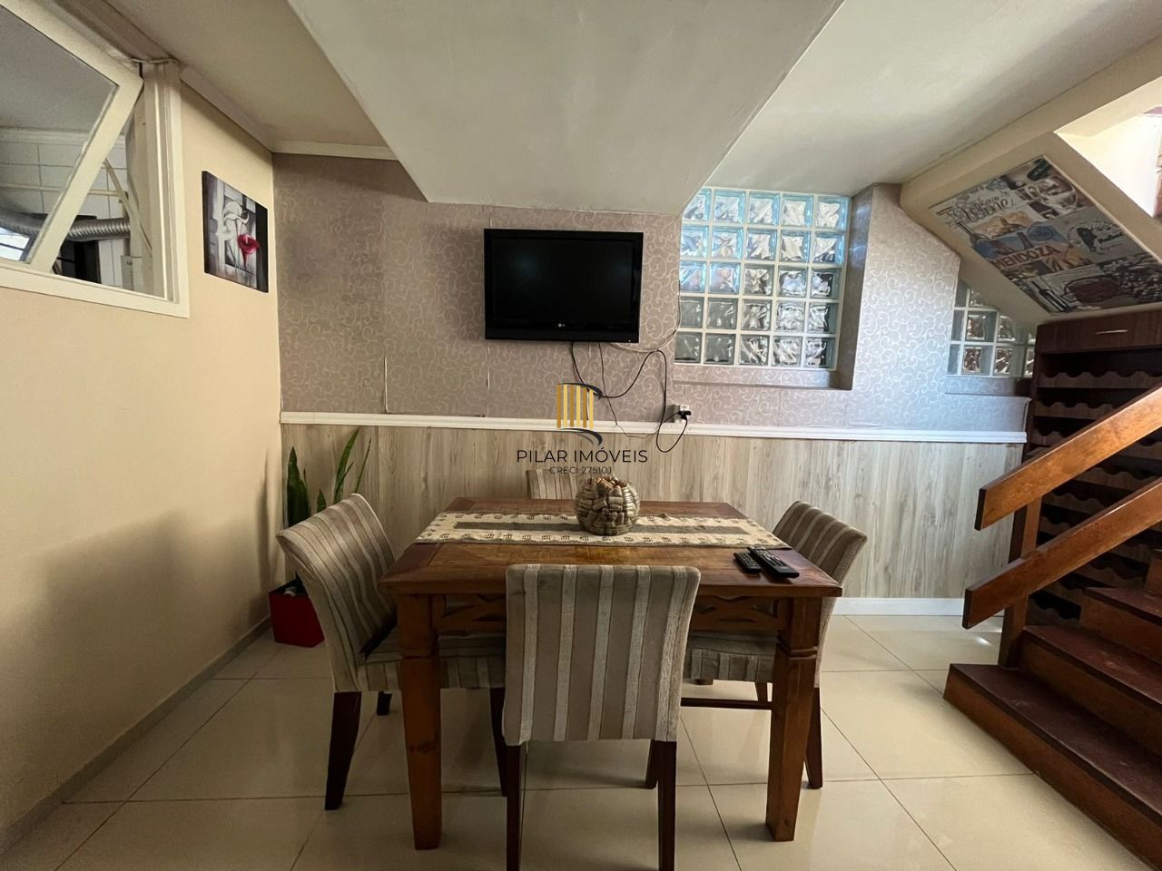 Casa 3 Dormitório(s) Bairro Guarujá