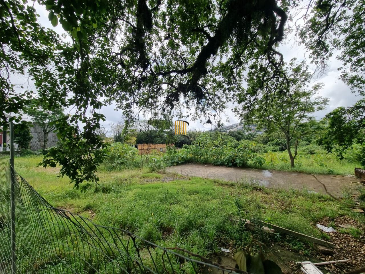 Terreno para Venda - 3778m² Na Avenida Cavalhada