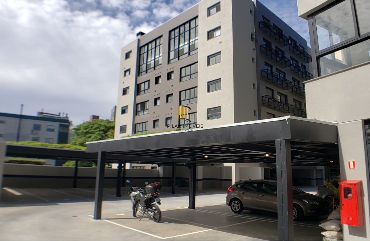 Apartamento para Venda - 101m², 3 dormitórios, sendo 3 suites, 2 vagas - Menino Deus