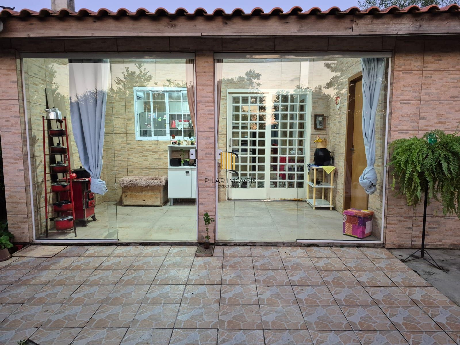 Casa 2 dormitórios no bairro Goufe II (Águas Claras)